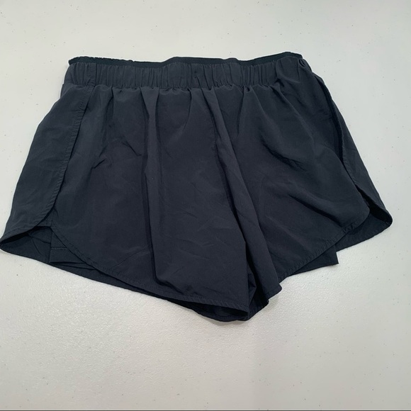 Nike Dri Fit Running Shorts Women Size Small Black Pockets - Picture 1 of 10
